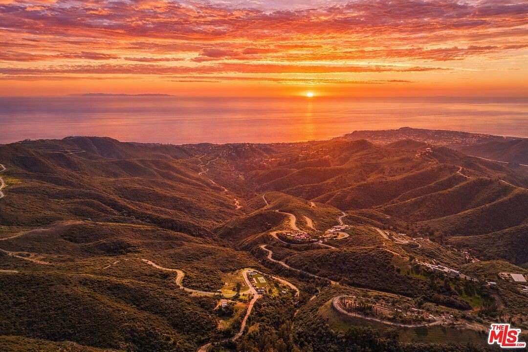50 Acres of Land for Sale in Malibu, California