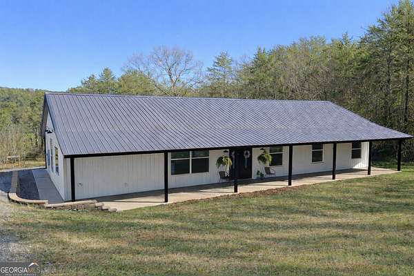 5.34 Acres of Residential Land with Home for Sale in Adairsville, Georgia