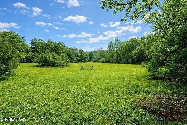 21 Acres of Recreational Land for Sale in Heiskell, Tennessee