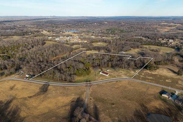 14 Acres of Land for Sale in Lebanon, Tennessee