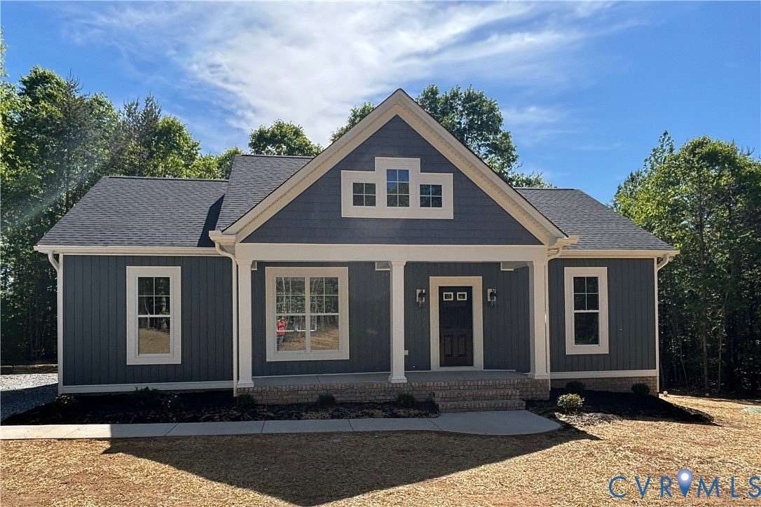 2.48 Acres of Land with Home for Sale in Cumberland, Virginia