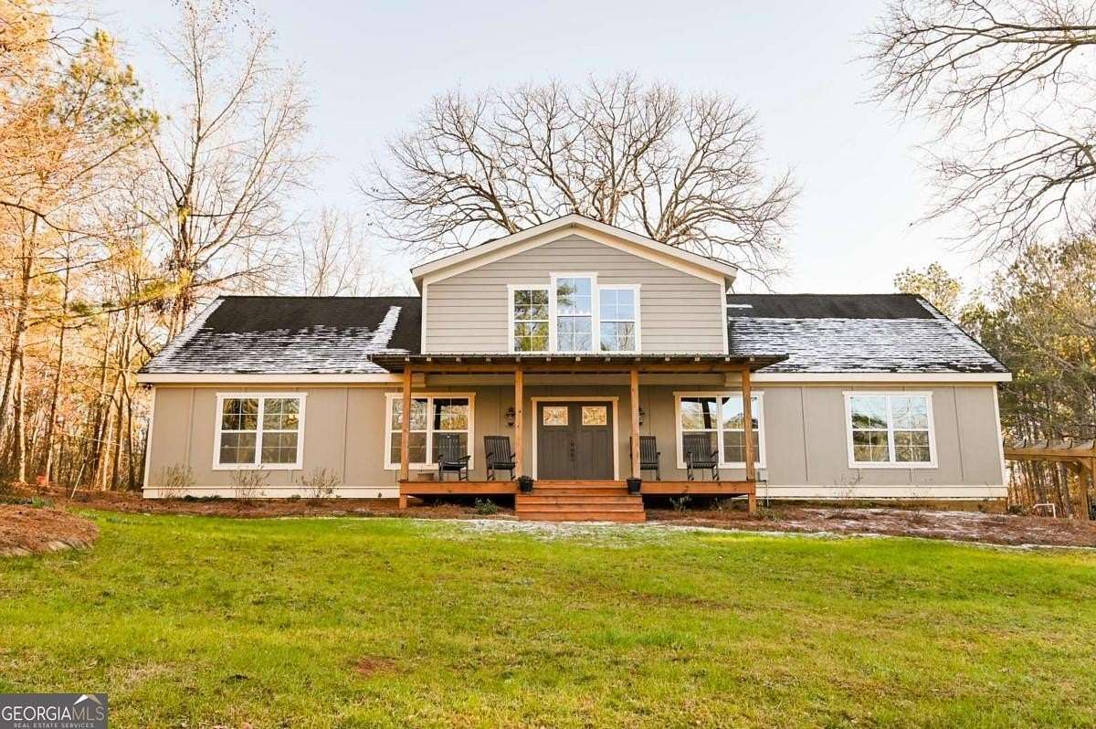 18.5 Acres of Land with Home for Sale in Lexington, Georgia