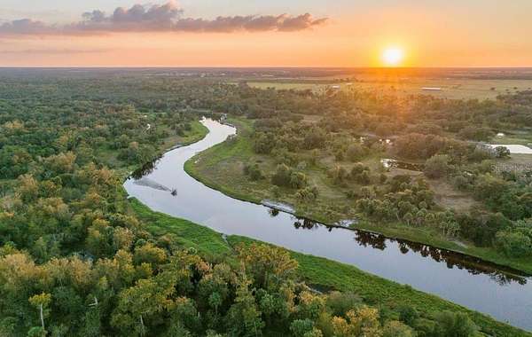 310 Acres of Recreational & Residential Land for Sale in Arcadia, Florida