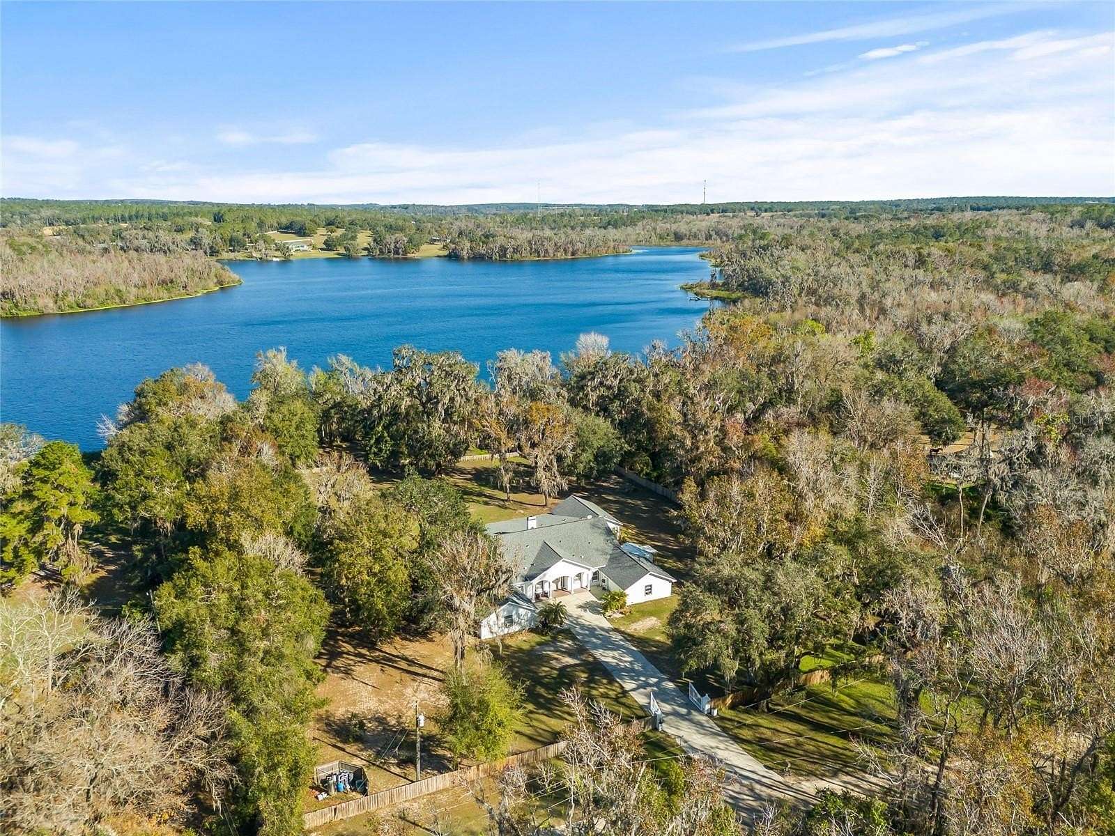 8 Acres of Land with Home for Sale in Dade City, Florida