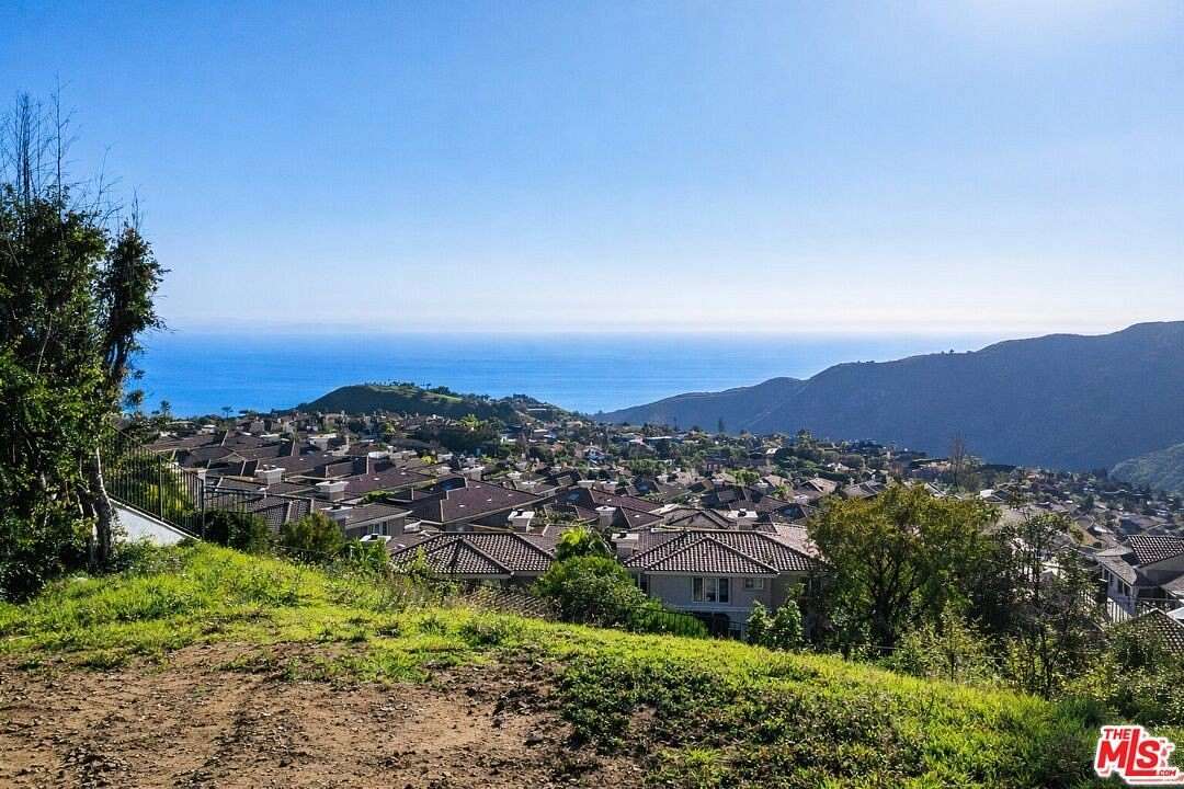 0.23 Acres of Residential Land for Sale in Pacific Palisades, California