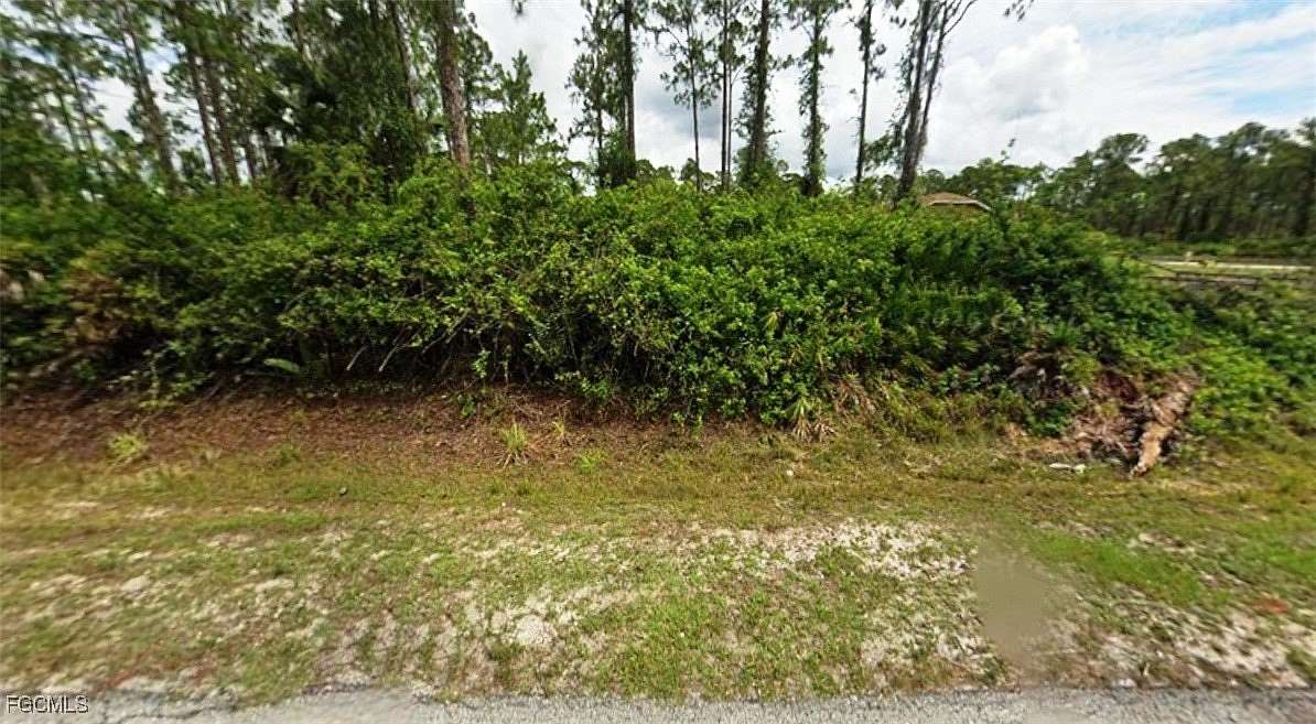 0.25 Acres of Residential Land for Sale in Alva, Florida