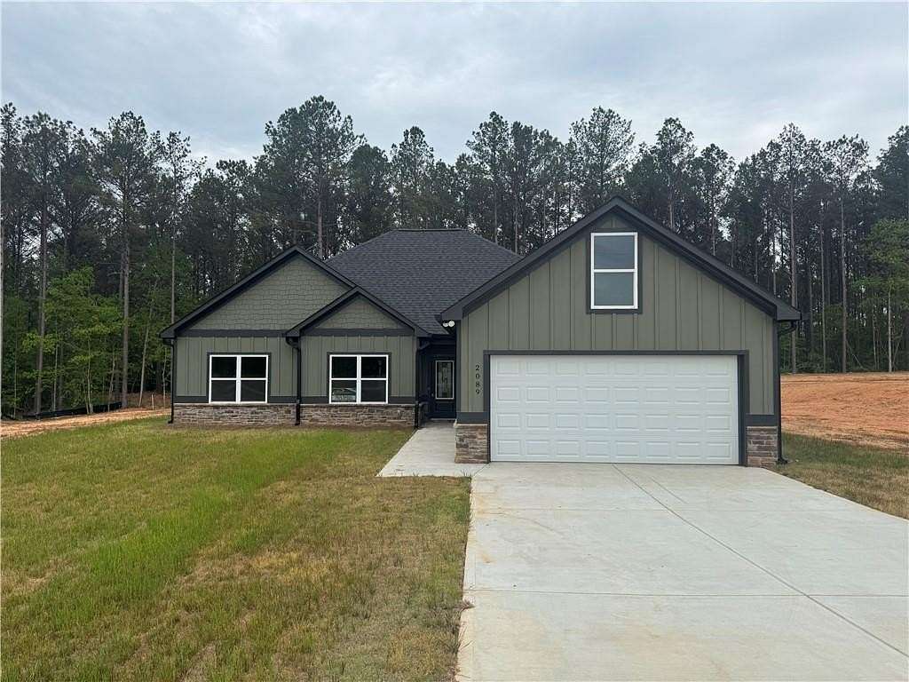 1.59 Acres of Land with Home for Sale in Toccoa, Georgia