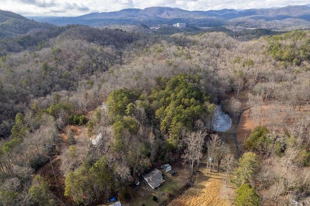 5.7 Acres of Land with Home for Sale in Murphy, North Carolina