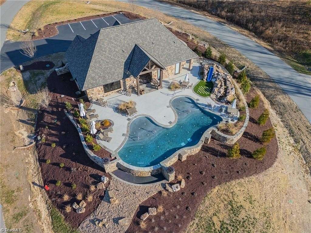 1.1 Acres of Residential Land for Sale in Stokesdale, North Carolina