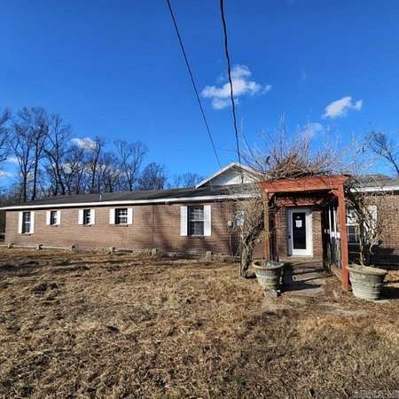 2 Acres of Residential Land with Home for Sale in Jacksonville, Arkansas