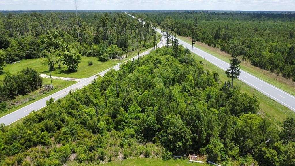 0.87 Acres of Land for Sale in Wewahitchka, Florida