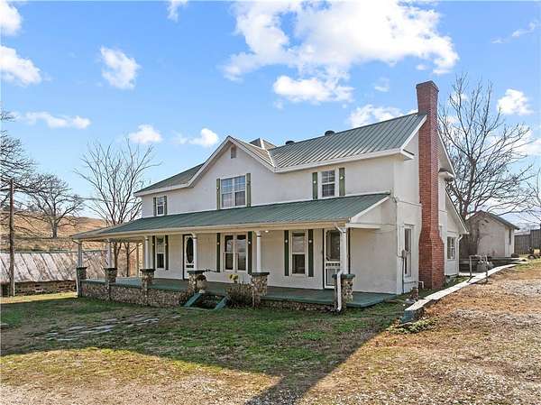 1.5 Acres of Land with Home for Sale in Alpena, Arkansas