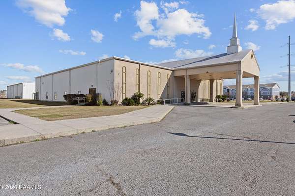 8.13 Acres of Commercial Land for Sale in Scott, Louisiana