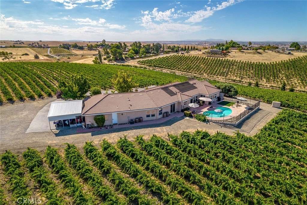 10 Acres of Land with Home for Sale in Paso Robles, California