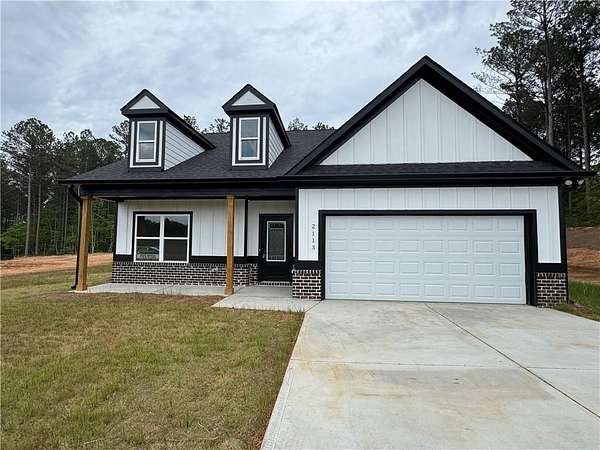 1.53 Acres of Land with Home for Sale in Toccoa, Georgia