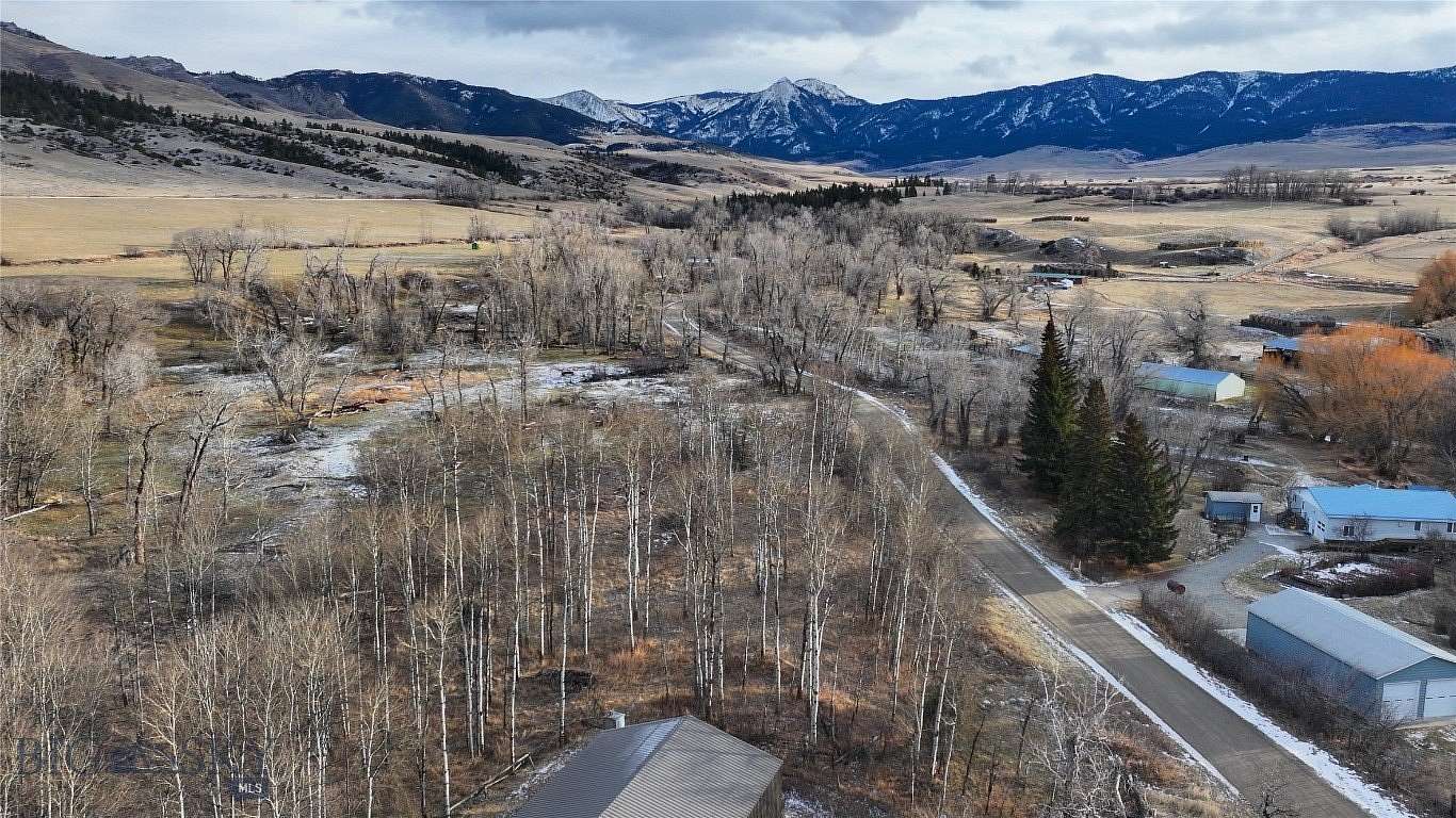 1 Acre of Residential Land for Sale in McLeod, Montana