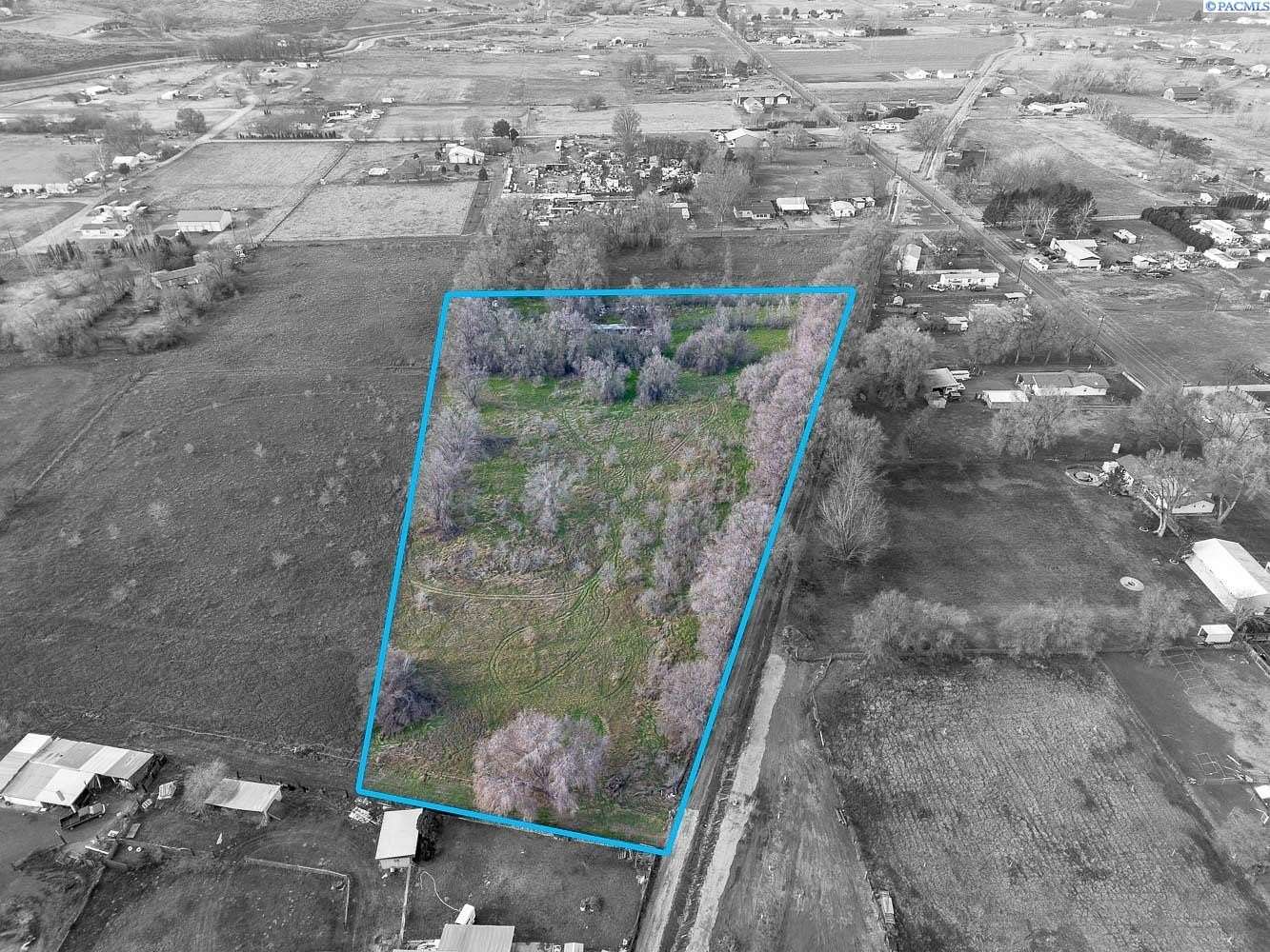 6.74 Acres of Residential Land for Sale in Kennewick, Washington
