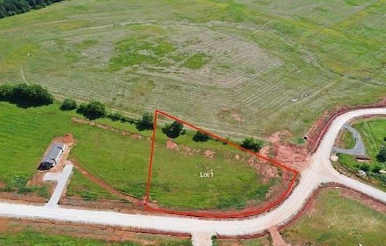 1.62 Acres of Residential Land for Sale in Winona, Texas