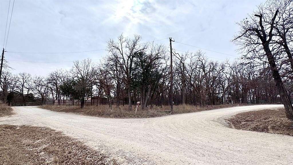 0.54 Acres of Residential Land for Sale in Valley View, Texas