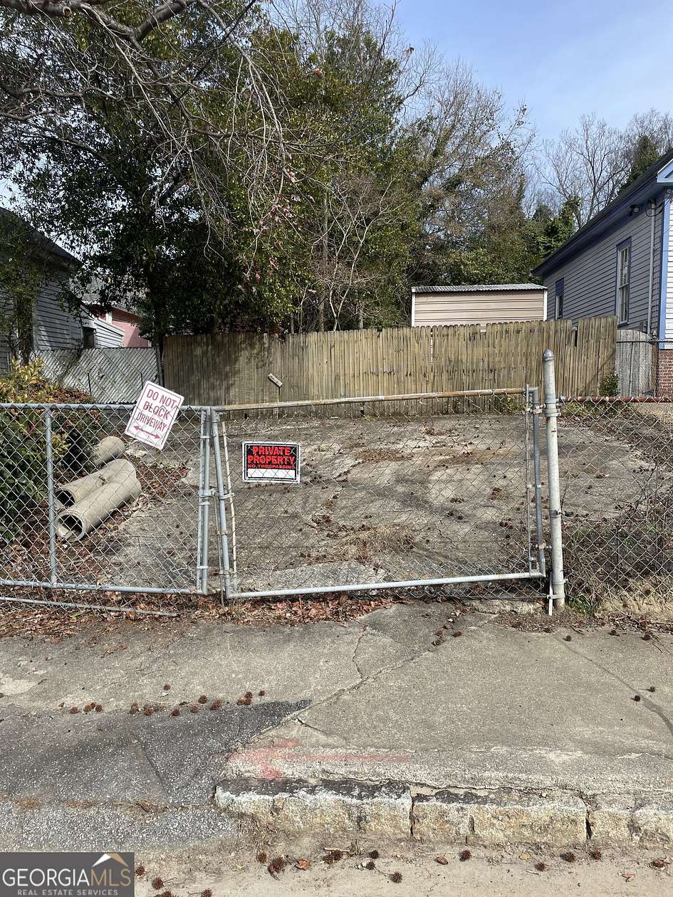 0.08 Acres of Residential Land for Sale in Macon, Georgia