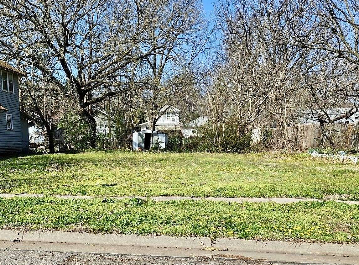 0.19 Acres of Residential Land for Sale in El Dorado, Kansas