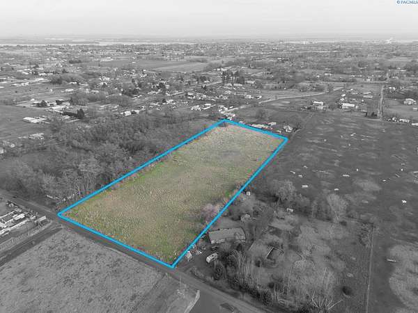 5 Acres of Residential Land for Sale in Kennewick, Washington