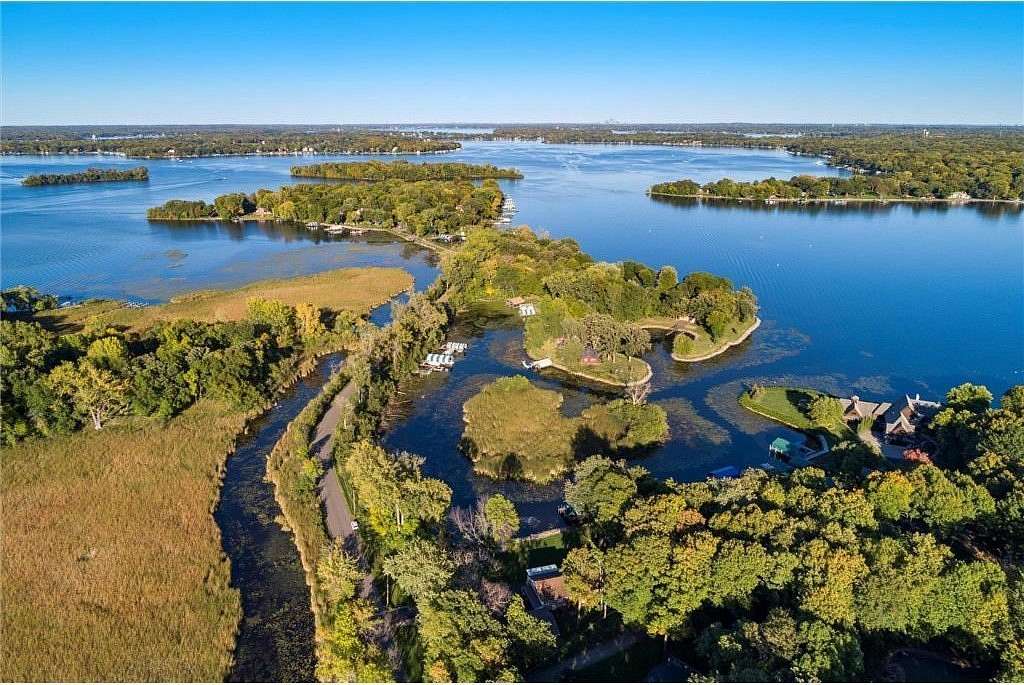 0.56 Acres of Land for Sale in Shorewood, Minnesota