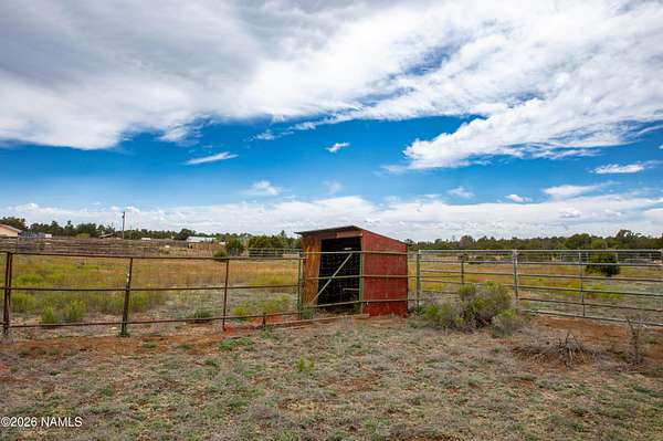 2.5 Acres of Residential Land for Sale in Flagstaff, Arizona