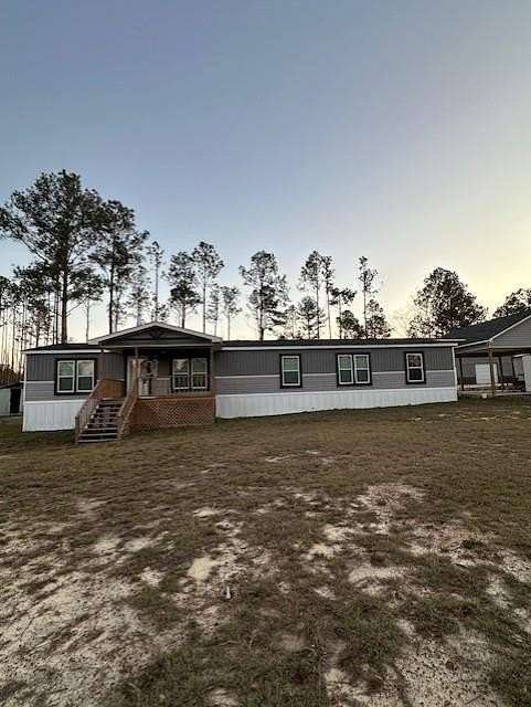 4.5 Acres of Residential Land with Home for Sale in Douglas, Georgia