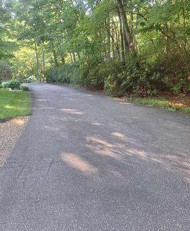 2.27 Acres of Residential Land for Sale in Blairsville, Georgia