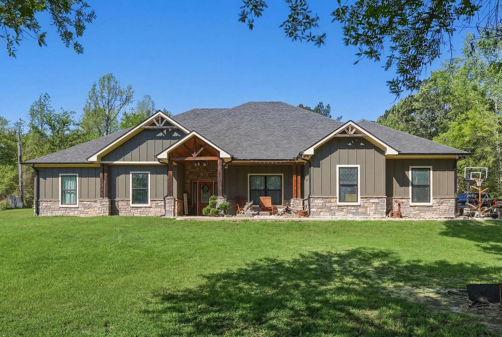 4.38 Acres of Land with Home for Sale in Marshall, Texas