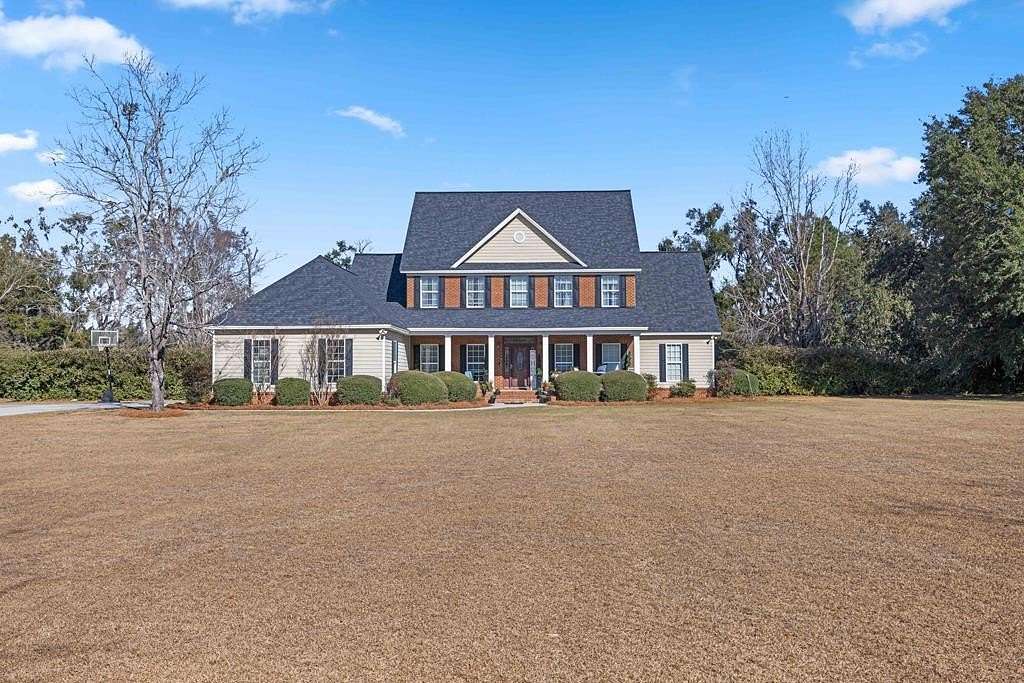 3 Acres of Residential Land with Home for Sale in Lake Park, Georgia