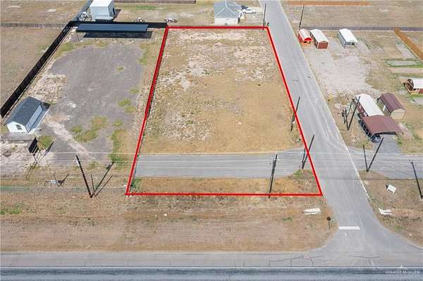 0.75 Acres of Commercial Land for Sale in Edinburg, Texas