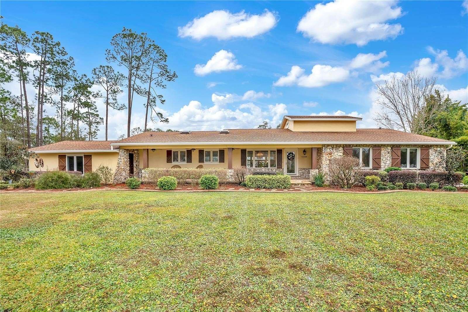 2.25 Acres of Land with Home for Sale in Orlando, Florida