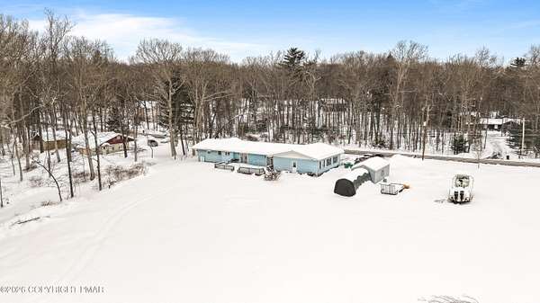 6.65 Acres of Residential Land with Home for Sale in Bartonsville, Pennsylvania