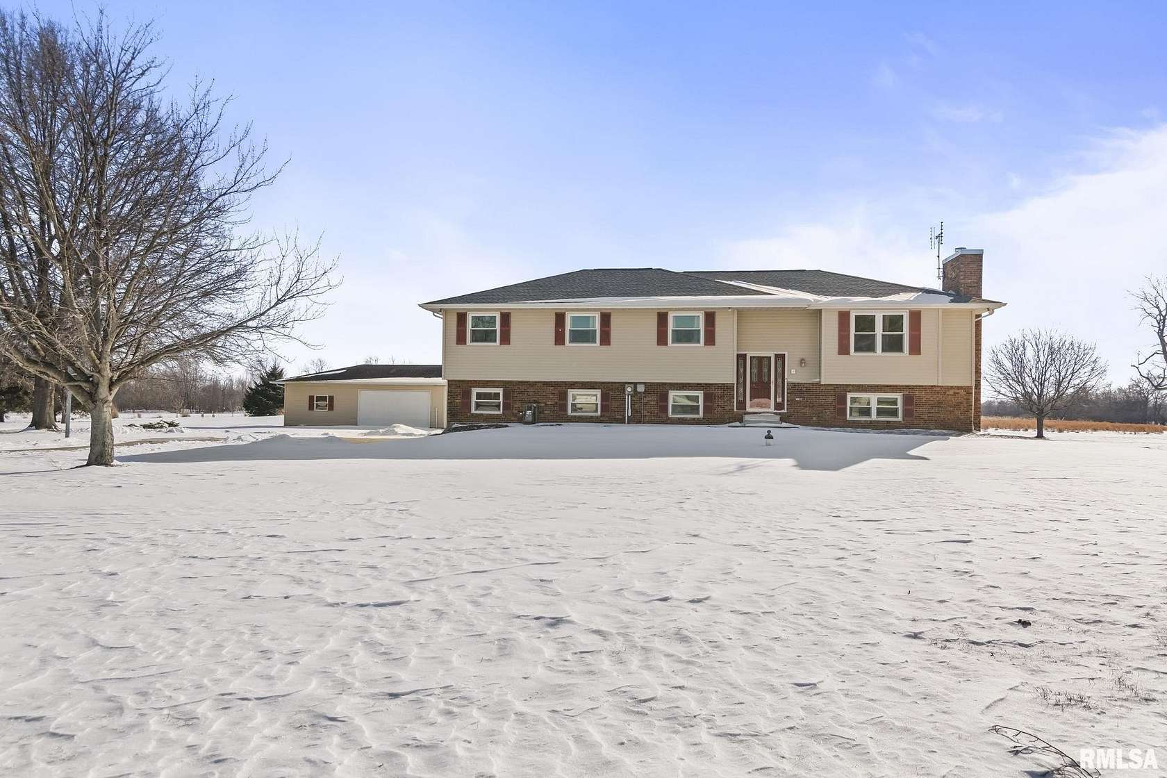 5.17 Acres of Residential Land with Home for Sale in Springfield, Illinois