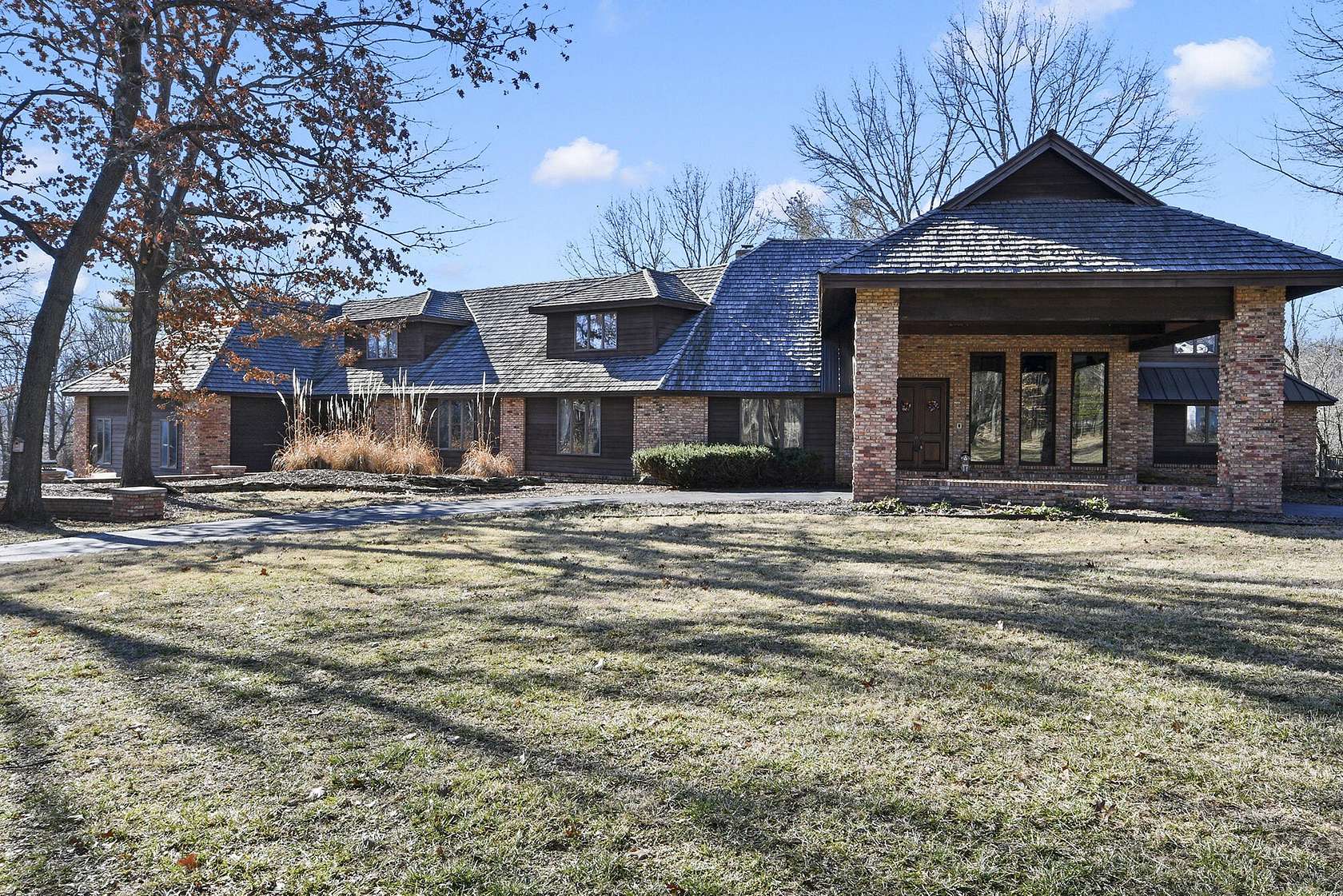 8 Acres of Land with Home for Sale in Springfield, Missouri