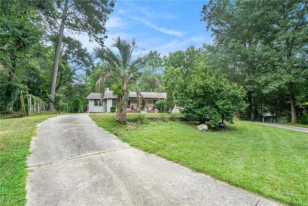 5.4 Acres of Residential Land with Home for Sale in Conyers, Georgia