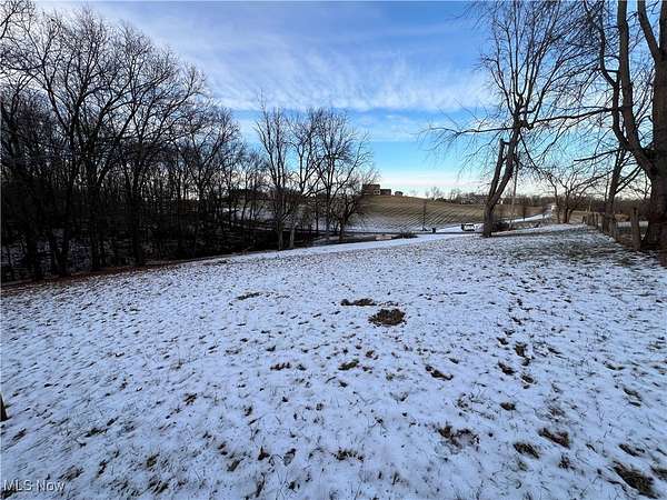 1 Acre of Residential Land for Sale in Zanesville, Ohio