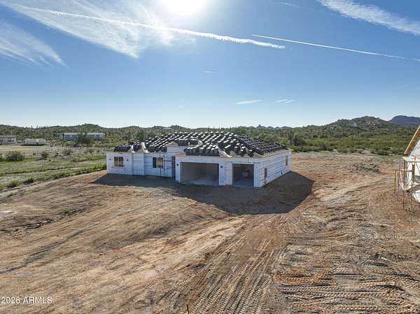 1.67 Acres of Residential Land with Home for Sale in Queen Creek, Arizona