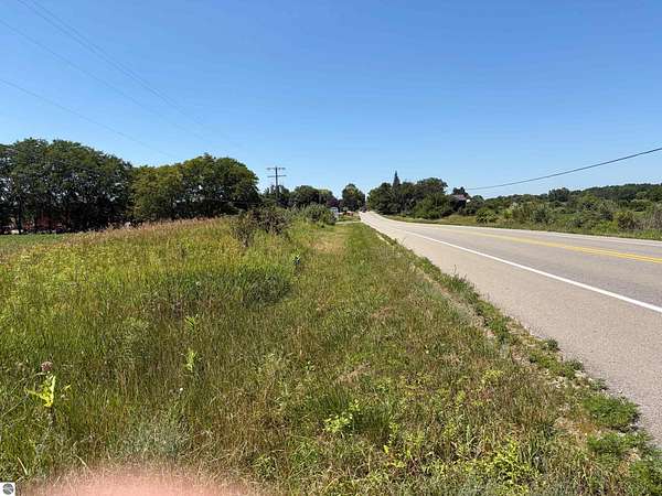 10 Acres of Mixed-Use Land for Sale in Mount Pleasant, Michigan