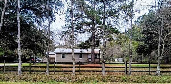 3 Acres of Land with Home for Sale in Covington, Louisiana