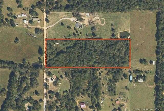 7.48 Acres of Residential Land for Sale in Hulbert, Oklahoma