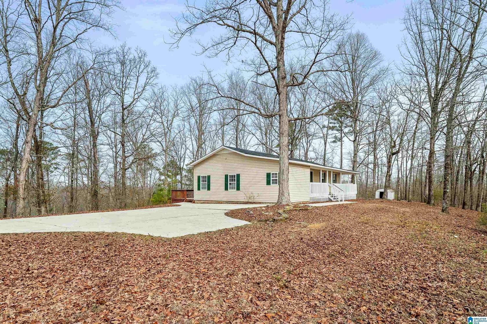 7.8 Acres of Residential Land with Home for Sale in Wilsonville, Alabama