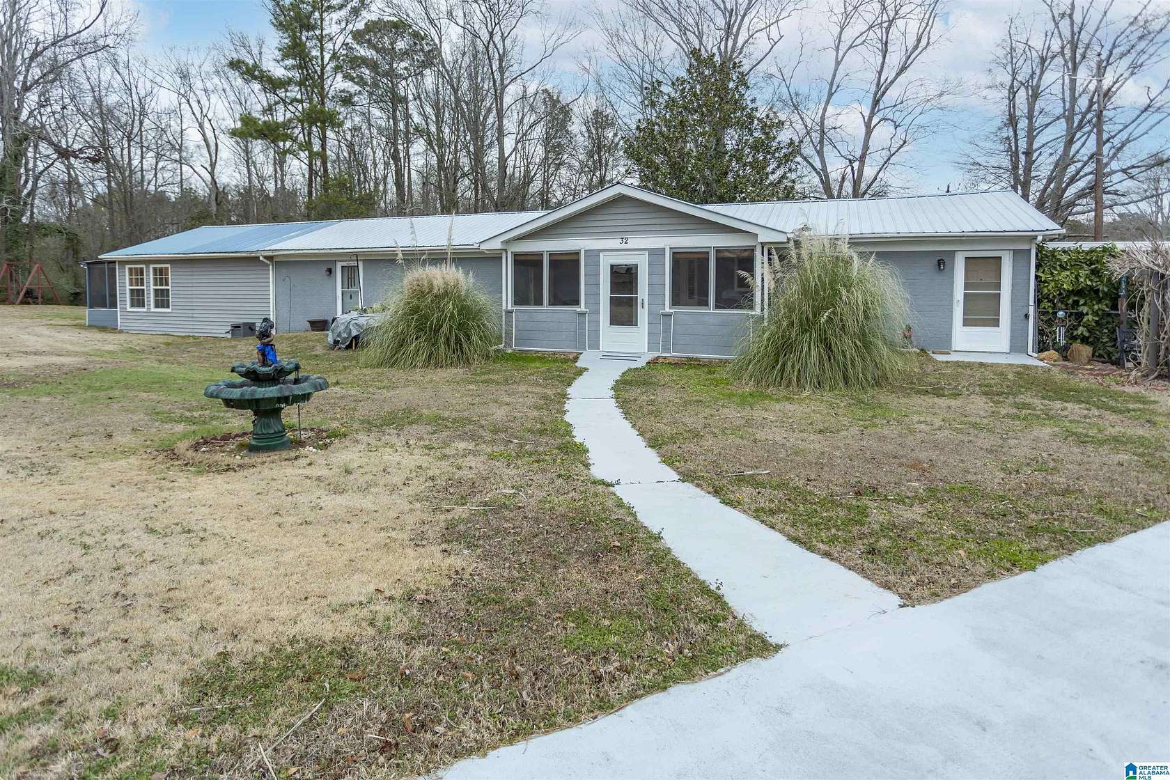 3 Acres of Residential Land with Home for Sale in Jemison, Alabama