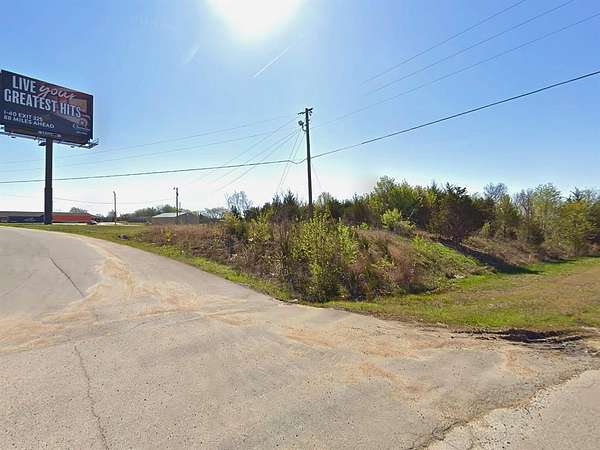 2.54 Acres of Land for Sale in Henryetta, Oklahoma