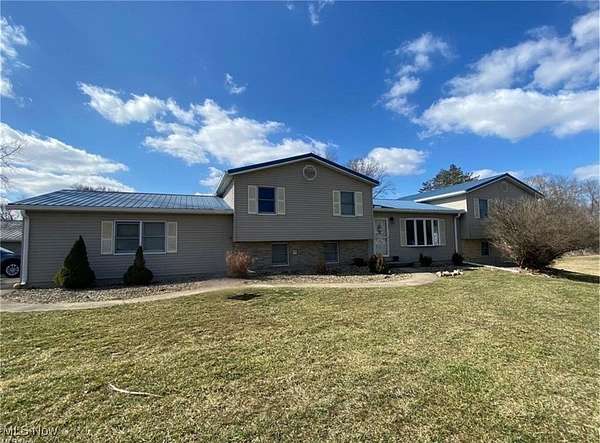 2.66 Acres of Residential Land with Home for Sale in Crooksville, Ohio