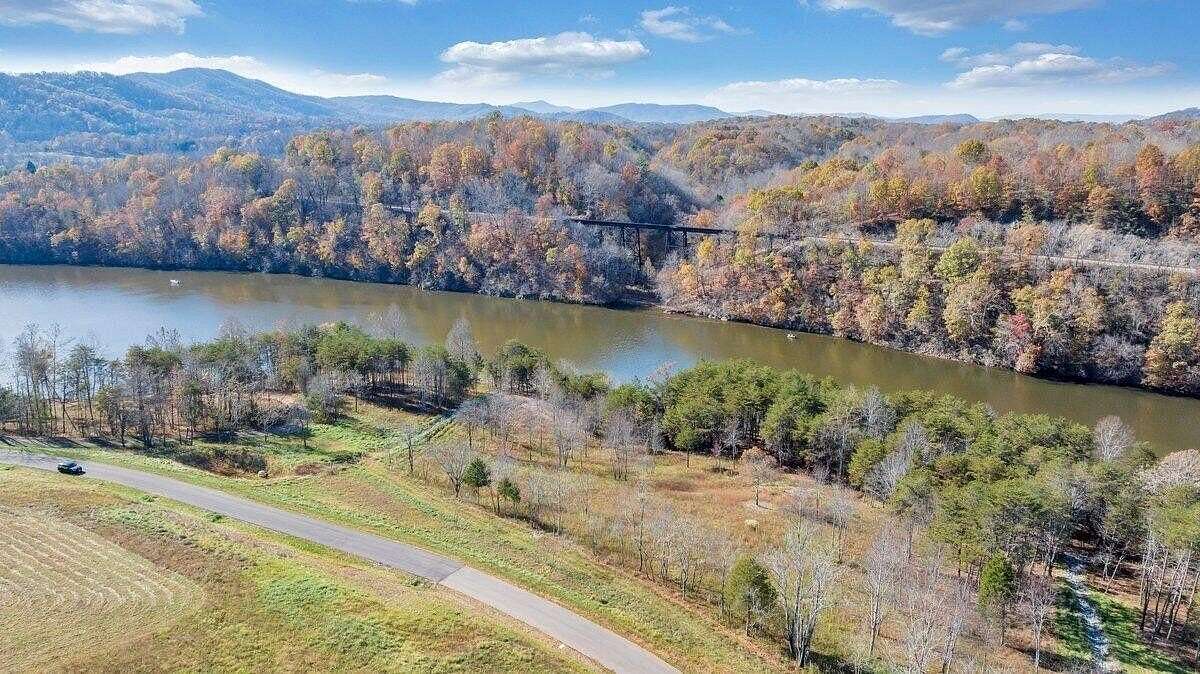 0.96 Acres of Residential Land for Sale in Hardy, Virginia