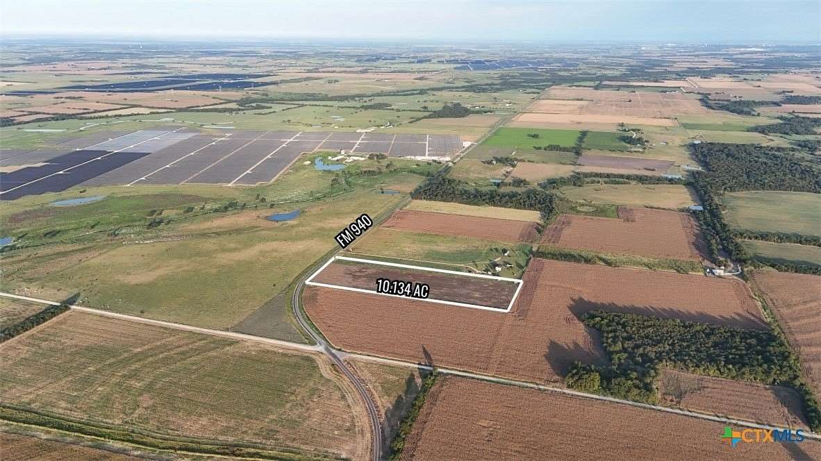 10.1 Acres of Commercial Land for Sale in Rogers, Texas