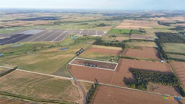 10.1 Acres of Commercial Land for Sale in Rogers, Texas